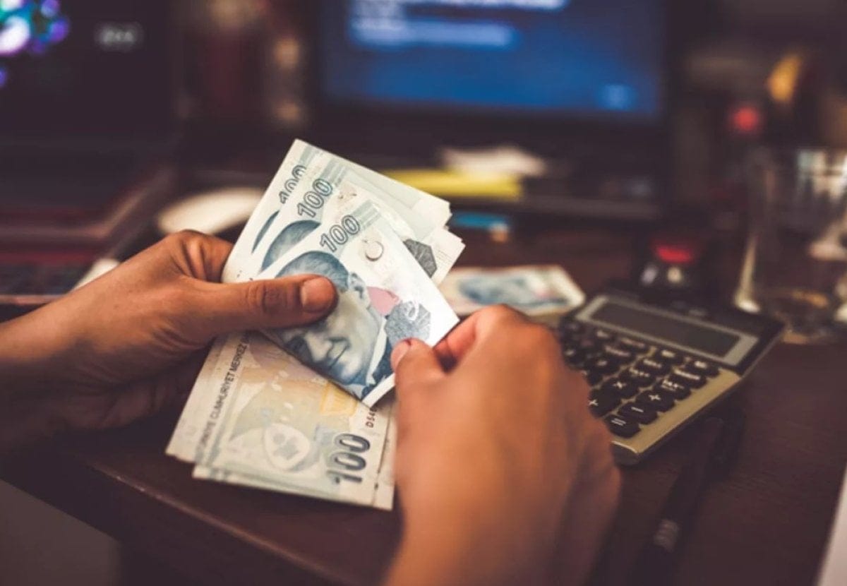 MEMUR VE EMEKLİLERİ YAKINDAN İLGİLENDİRİYOR! 