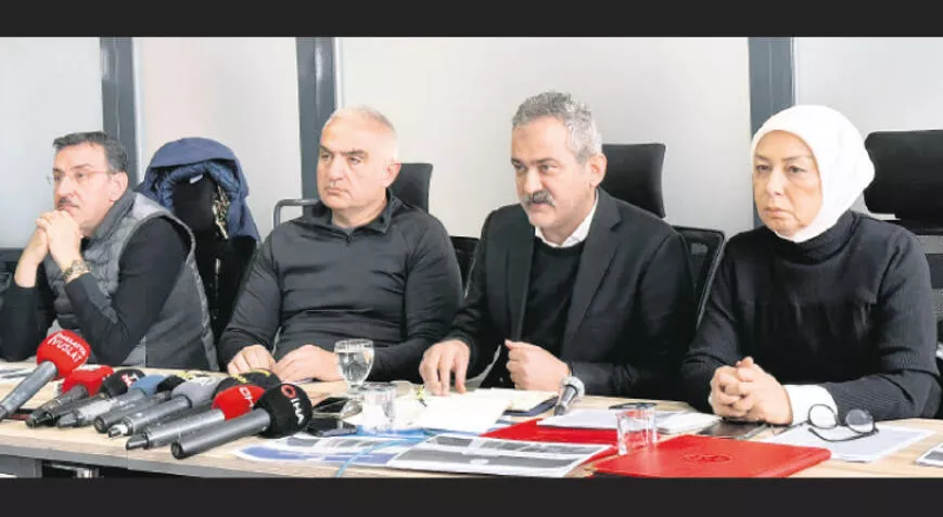 Öğrenciler okullara ücretsiz taşınacak