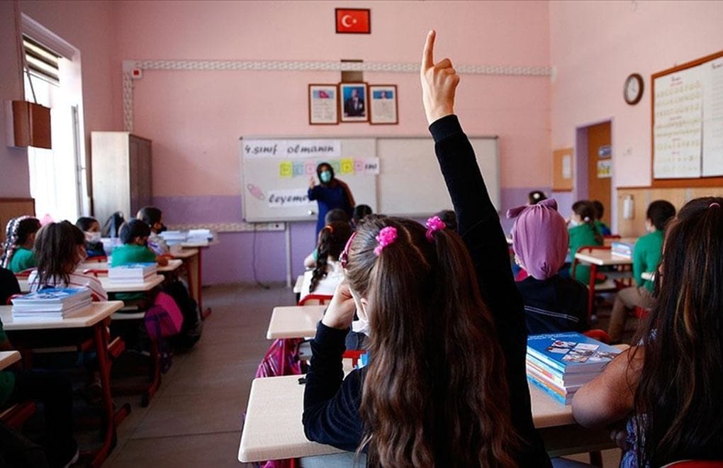 Yıllara göre öğretmen başına düşen öğrenci sayısı hesaplandı