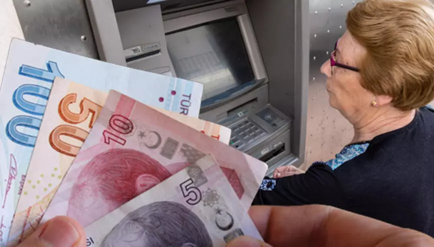 Cumhuriyet bayramında emeklilere 5 bin lira bayram ikramiyesi verilecek