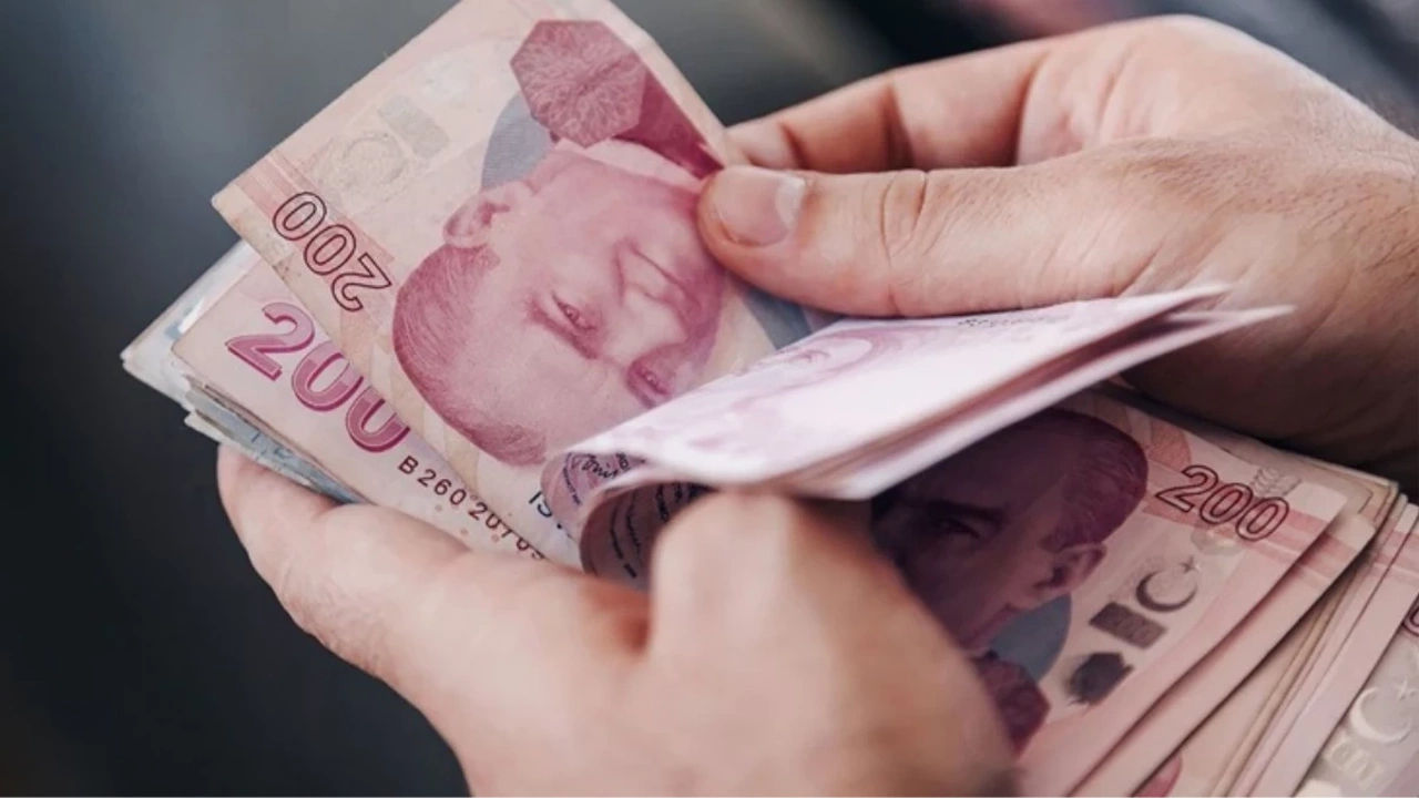 Emeklilere Yeni Bir Zam Gelir mi?