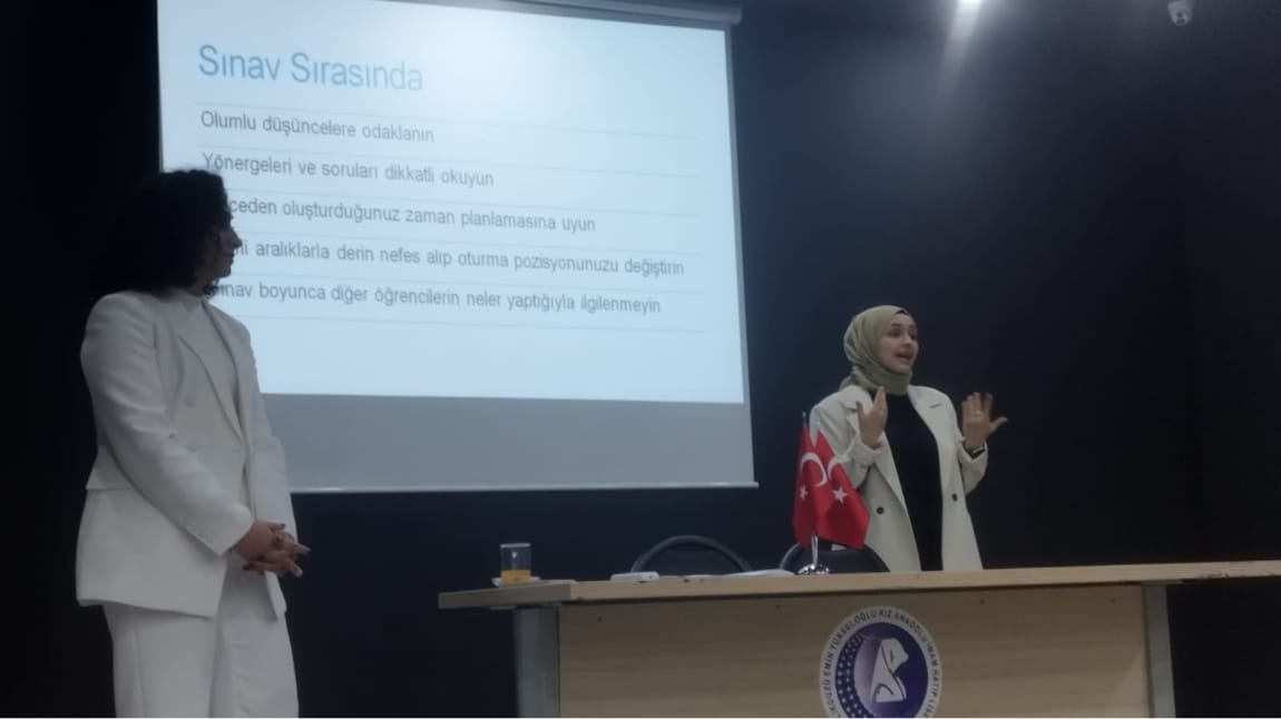 Emin Yükseloğlu Kız AİHL’de ”Sınav Kaygısı ile Başa Çıkma Yöntemleri” semineri yapıldı.