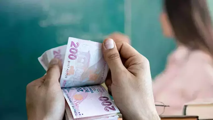 Ocak Ayında Öğretmenler İçin Beklenen Maaş Belli Oluyor!