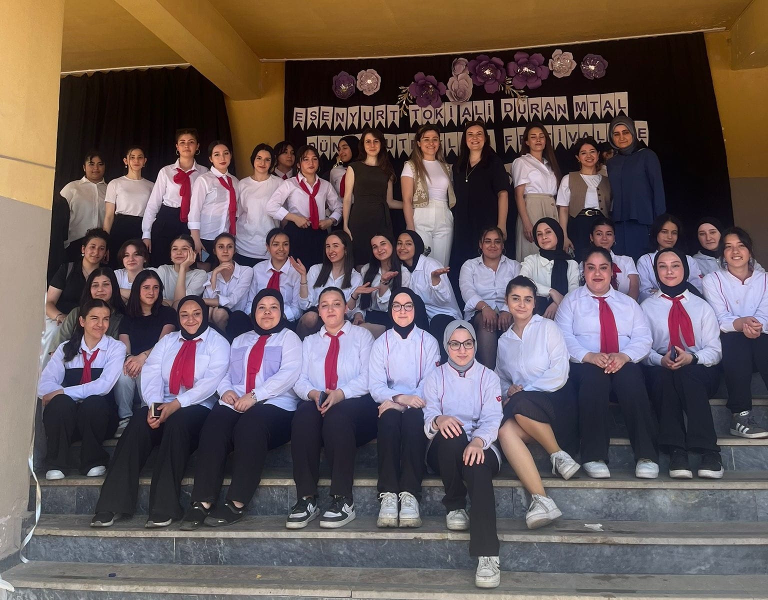 TOKİ Ali Duran Meslek Lisesi Dünya Mutfağı Festivali Yapıldı