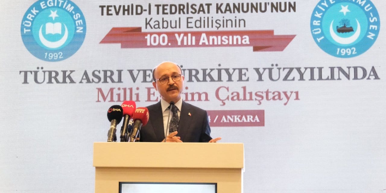 Talip Geylan Milli Eğitim Çalıştayı’nda Konuştu