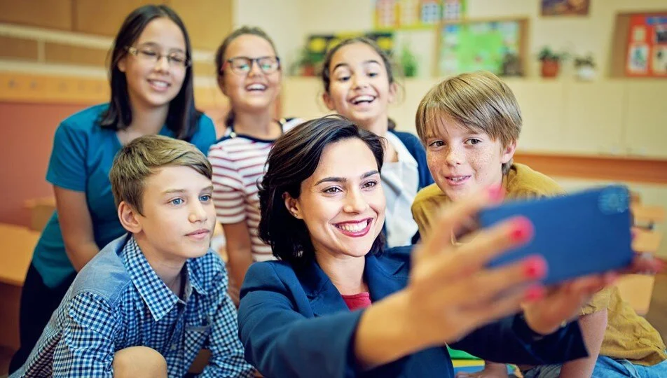 Öğretmenlere Sosyal Medya Yasağı Geliyor