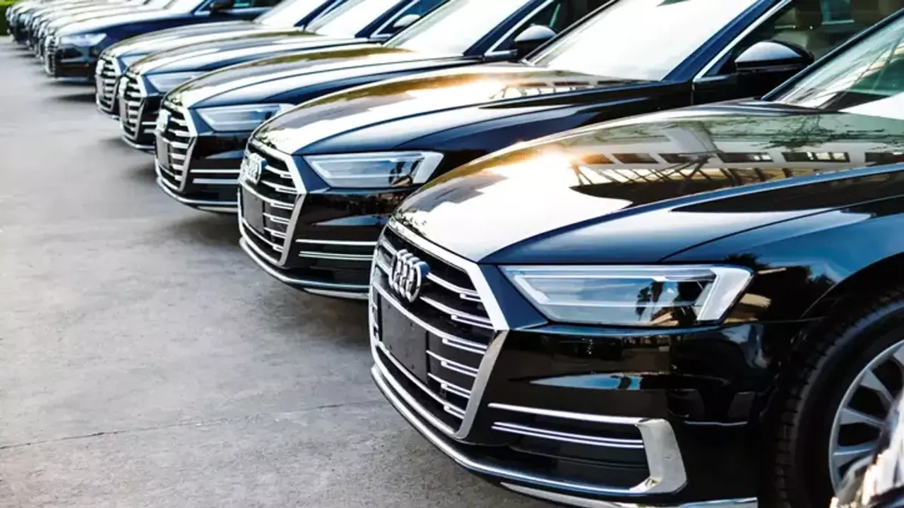 Memurlar Sendika Başkanlarının Lüks Yaşantısından Rahatsız!