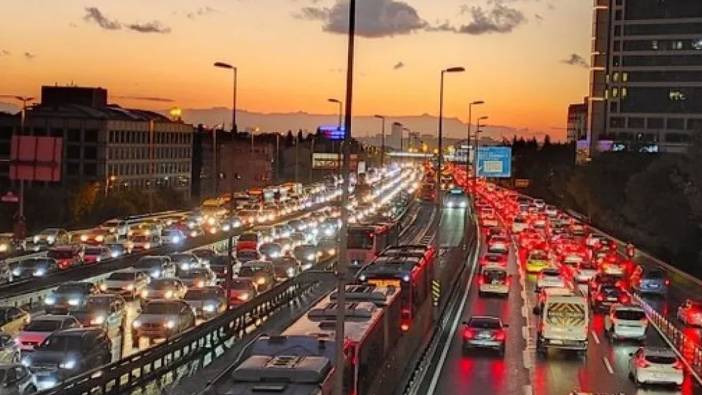 İstanbul dünya genelinde en yoğun trafiğe sahip şehir oldu