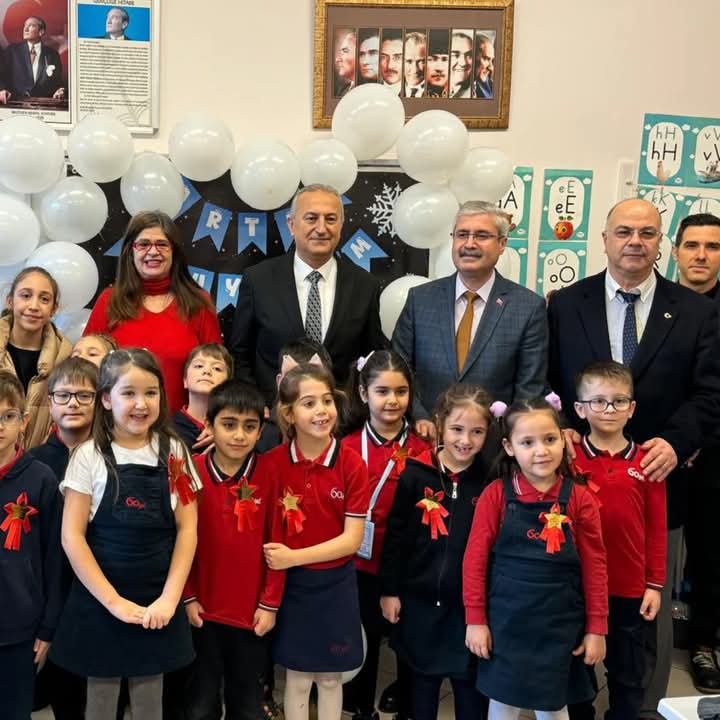 Kadıköy’de karne töreni yapıldı