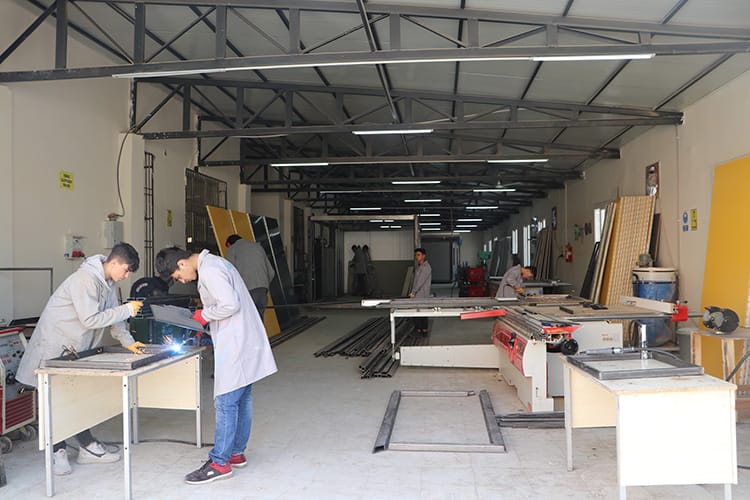 MEB üretim odaklı bölge okulları projesine geçiyor