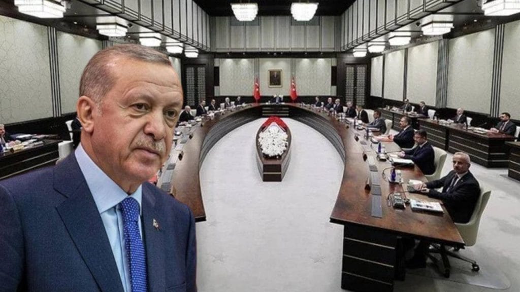 Cumhurbaşkanı Erdoğan 3 ila 4 bakanlıkta değişiklik yapabilir!