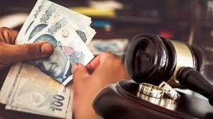 Süresiz nafaka kalkıyor!