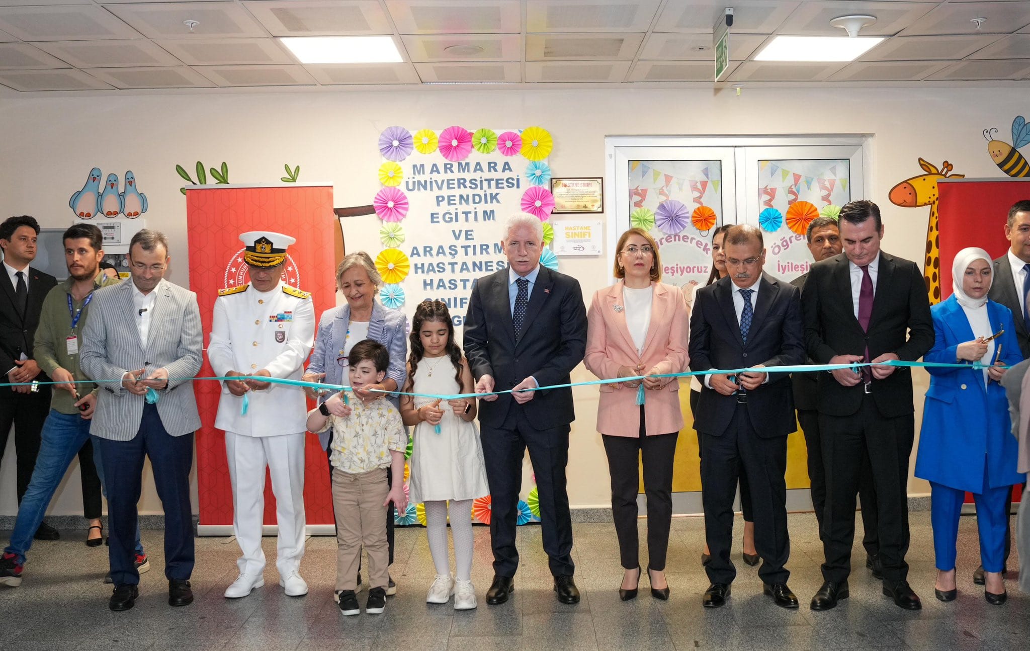 Pendik Eğitim ve Araştırma Hastanesi’nde hastane sınıfı açıldı