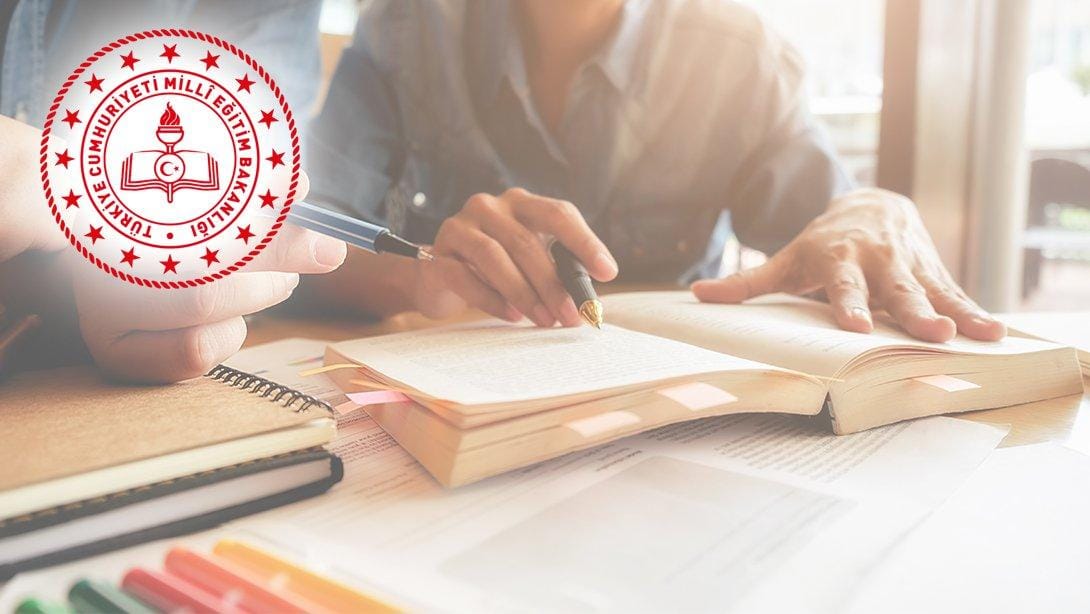 Öğretmenlerin Mesleki Gelişimi İçin Yeni Eğitim Programı Hayata Geçti