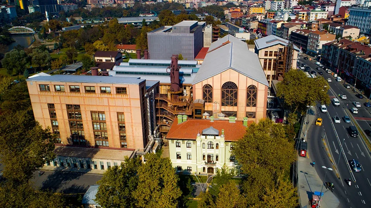 Doğa Koleji ve Bilgi Üniversitesi’ne el konuldu