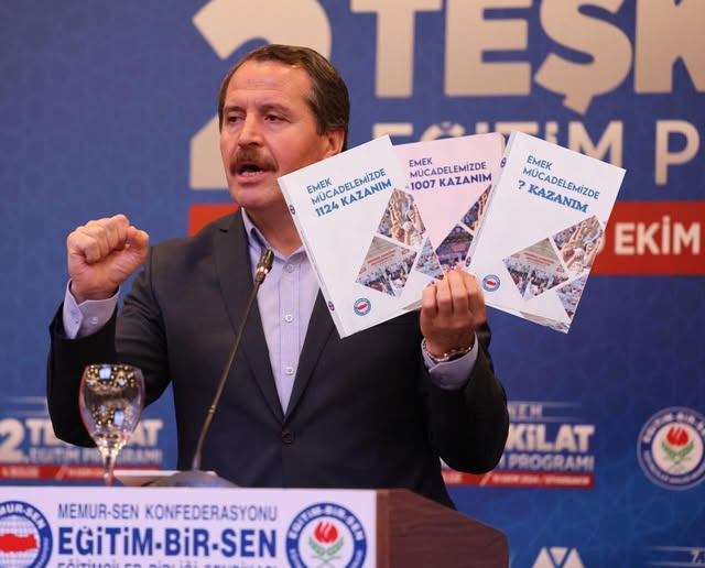 Lider Kadro Masayı mı Alkışladı Yoksa Masalı mı?