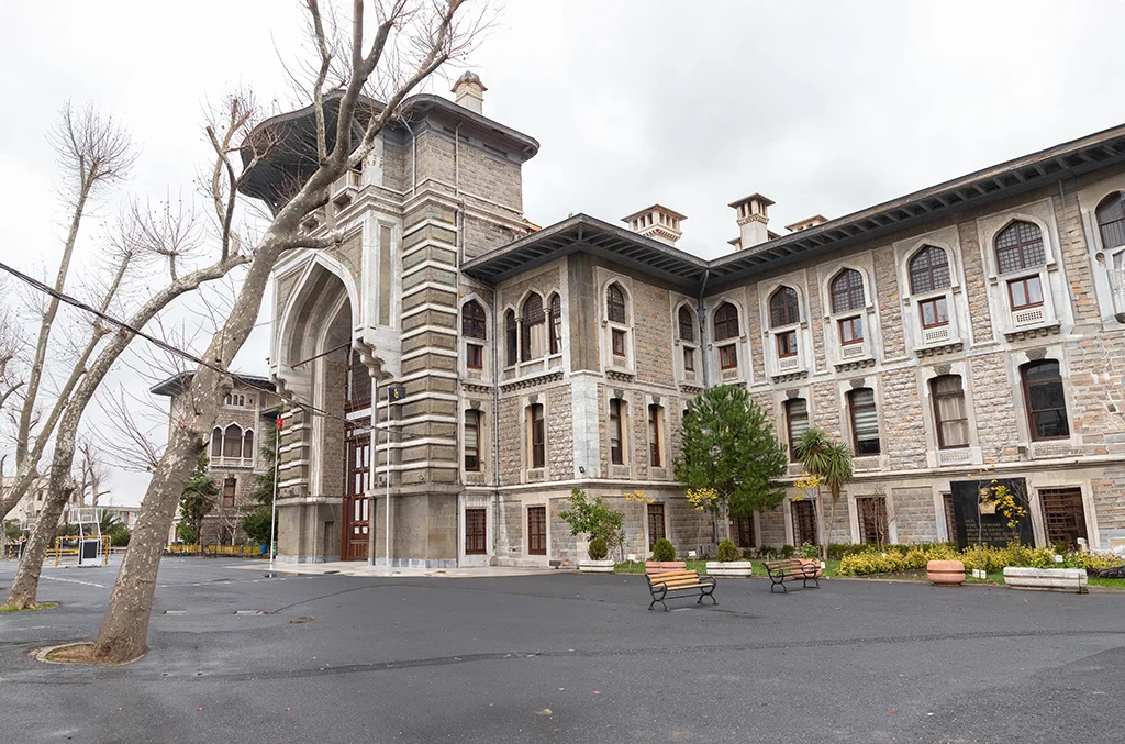 İstanbul Lisesi Vak’ası…